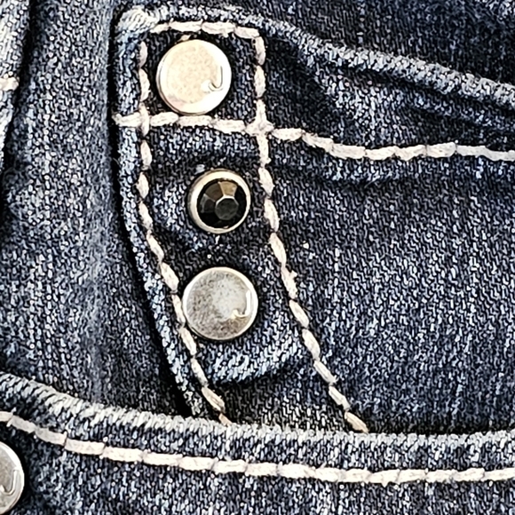 Jag Jeans Mid Rise Straight Leg Embroidered Back Pocket Jeans Size 4P - Picture 9 of 15
